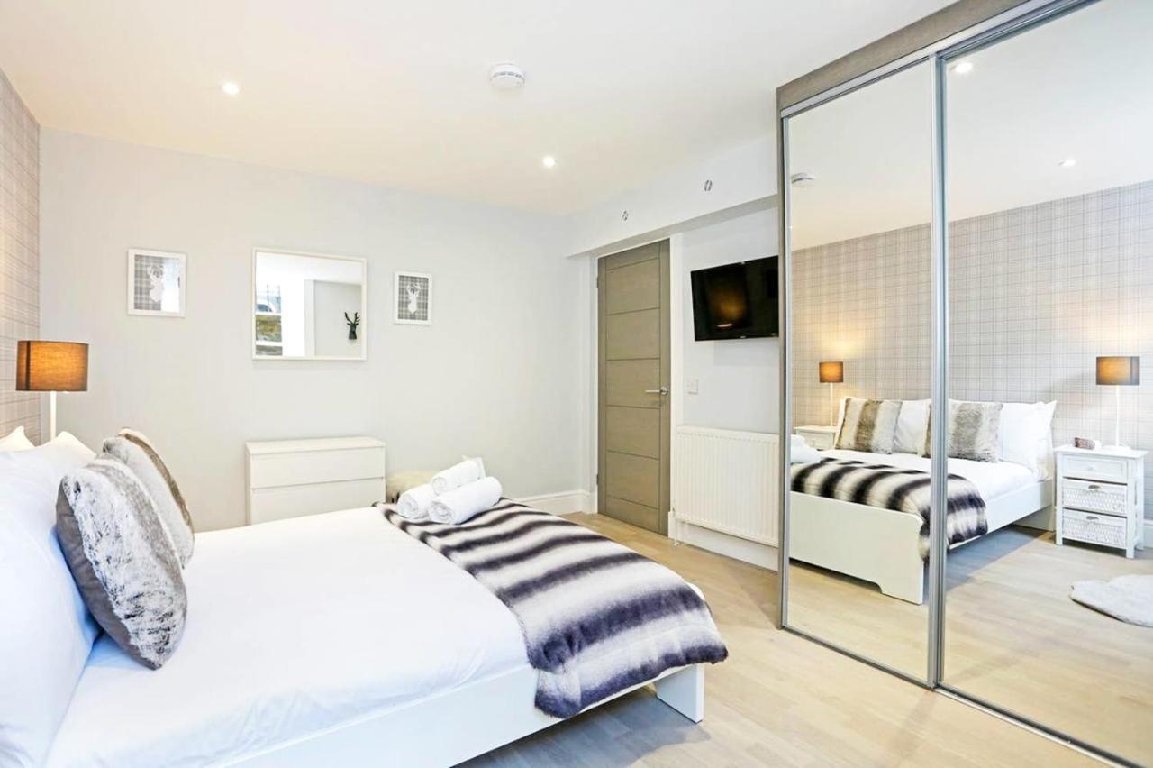 Ultra Modern, Stylish Apartment Next To Princes St EDI Exteriér fotografie