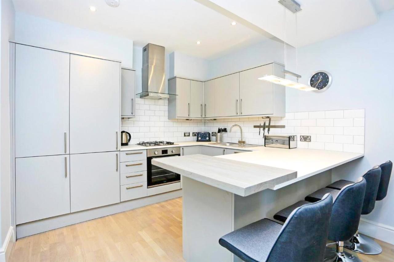 Ultra Modern, Stylish Apartment Next To Princes St EDI Exteriér fotografie